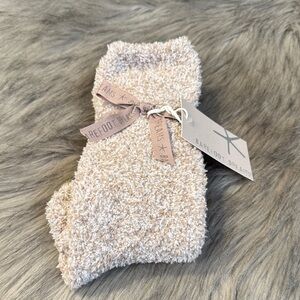PRICE FIRM NWOT Barefoot Dreams Soft Brown & White Socks